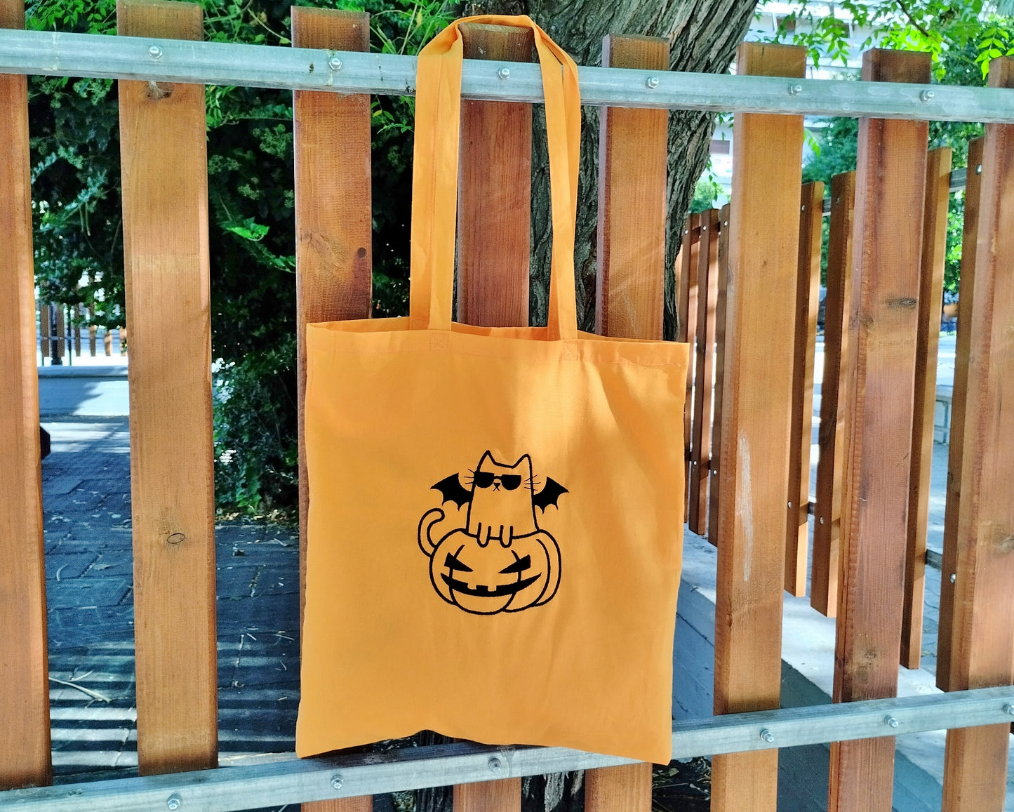 Sarcastic face, Cat on Halloween pumpkin, Shopping - Tote bag, Machine embroidered, personalized with name or text