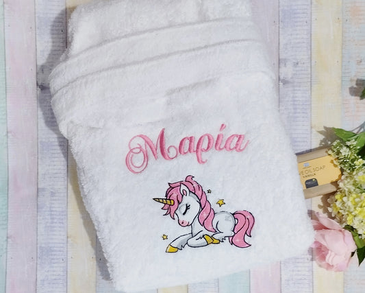 Sleepy unicorn and name - Terry cloth hooded bathrobe for babies - Machine embroidered