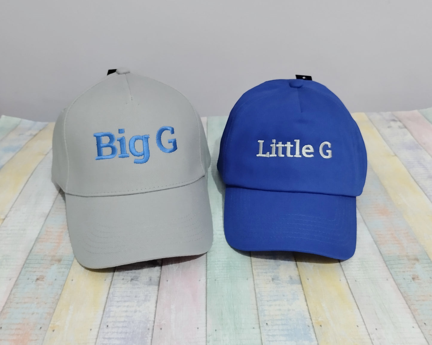 Big Little - Matching baseball caps for dad or mom and child embroidered with text, initials or names