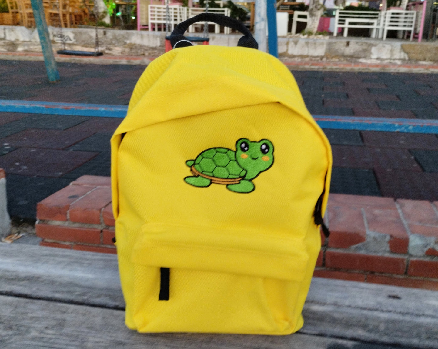 Turtle and name or text on backpack, Personalized, Machine embroidered, ideal for school, outdoor activities